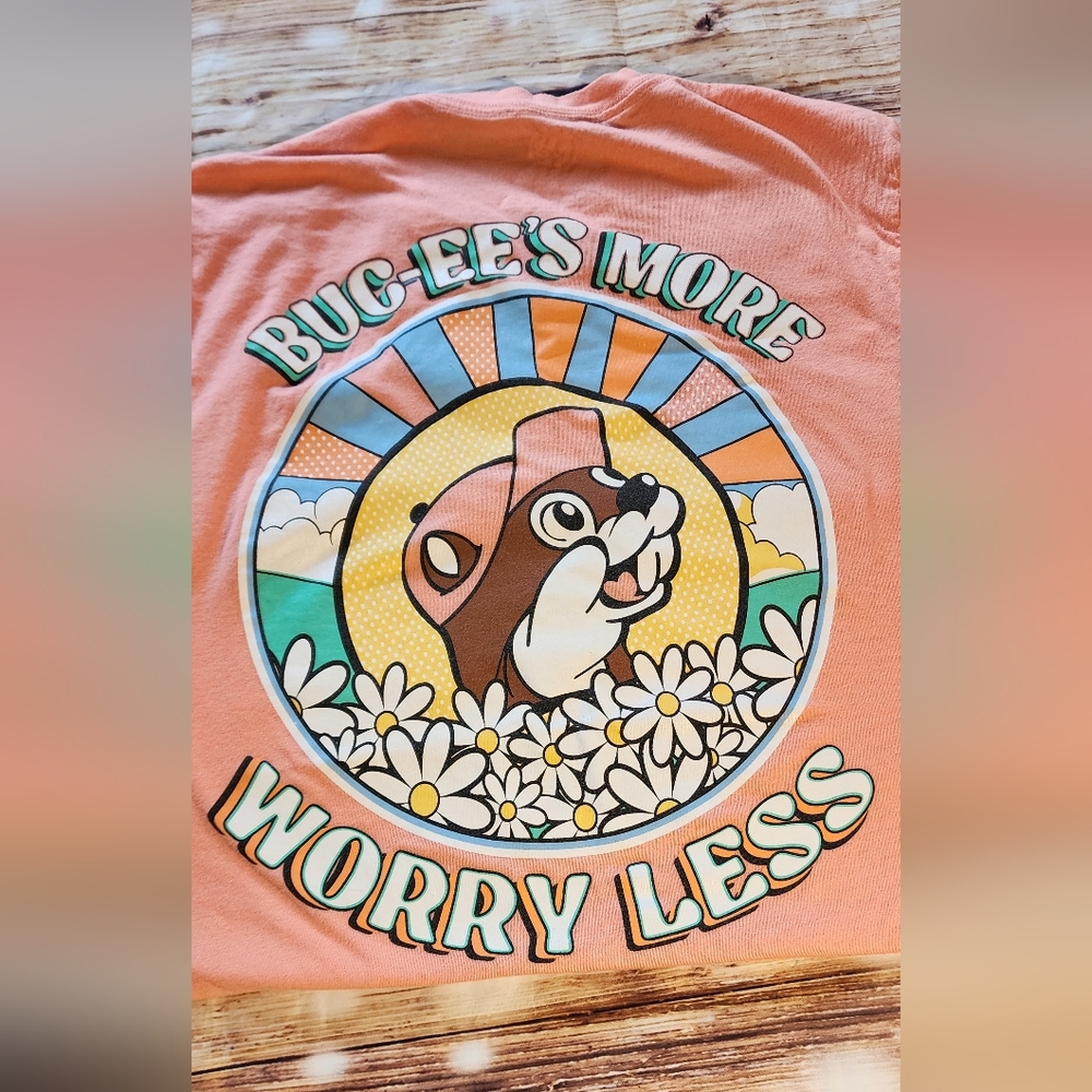 Buc-ee's shirt